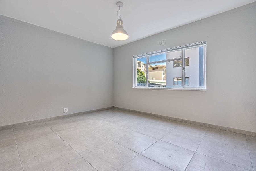 1 Bedroom Property for Sale in Sea Point Western Cape